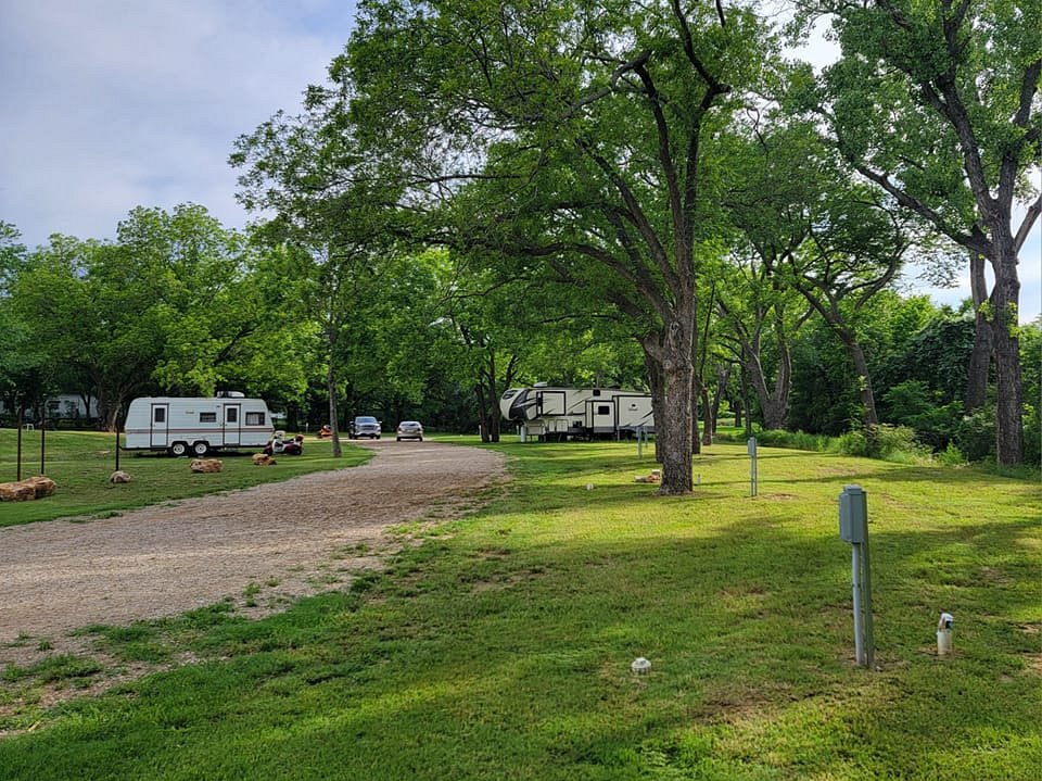 Picturesque Tiny Home and RV Community